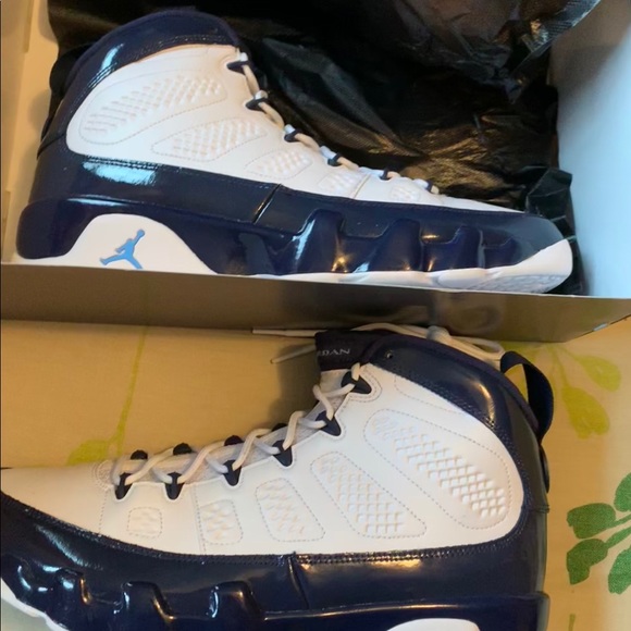 Jordan 9 NC New in box - Picture 4 of 5